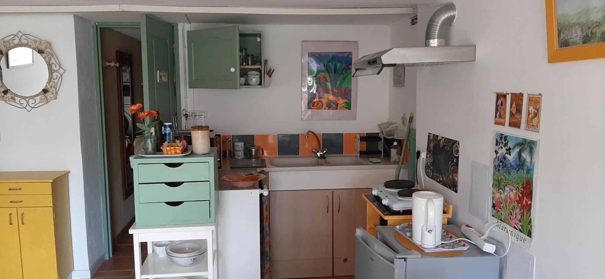 Apartamento T.Belle Vue Panoramique Au Coeur Du Luberon 40M2 + Pergola . Jardin. P Apt Exterior foto